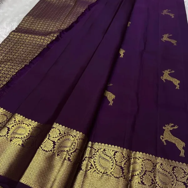 Prominent_Wine_Soft_Banarasi_Silk_Saree_With_Blissful_Blouse_Piece