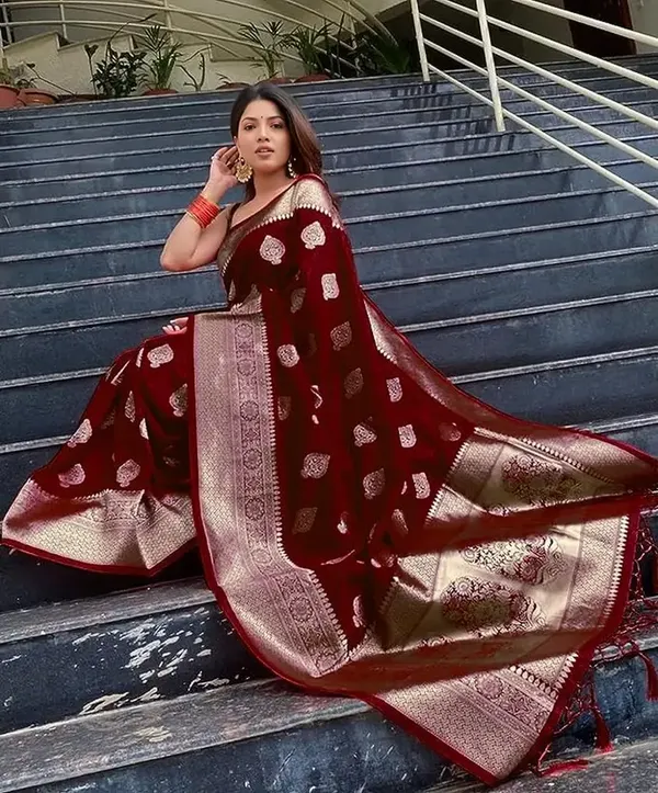 Quintessential_Maroon_Soft_Banarasi_Silk_Saree_With_Nemesis_Blouse_Piece