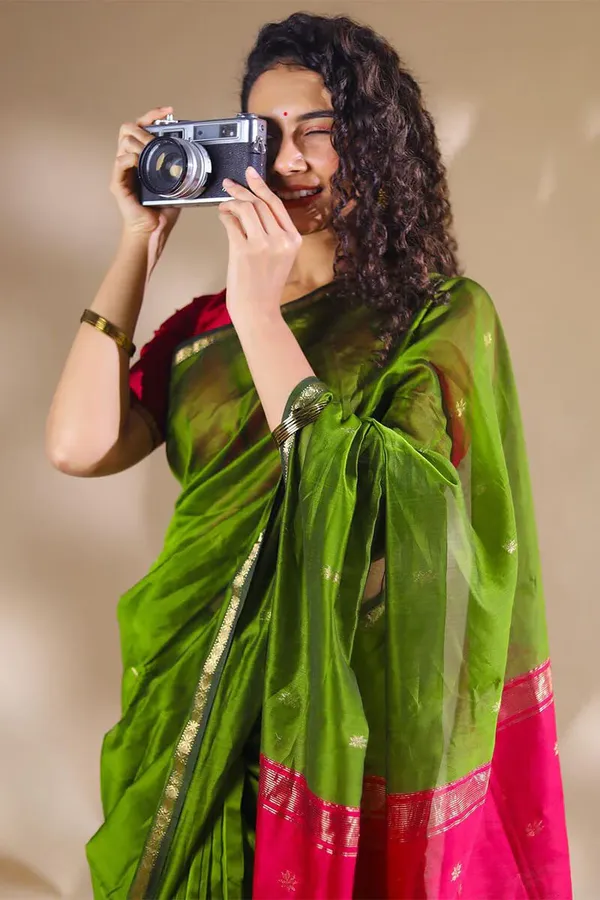 Seraglio__Cotton_Silk_Saree_With_Magnificat_Blouse_Piece