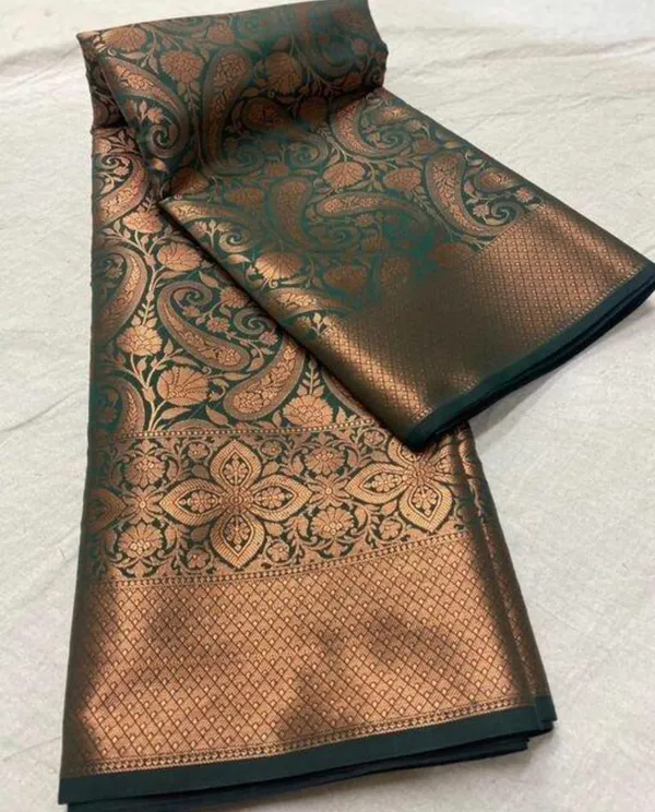 Surpassing_Dark_Green_Soft_Silk_Saree_With_Dazzling_Blouse_Piece
