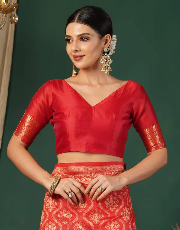 Tremendous_Red_Soft_Banarasi_Silk_Saree_With_Incomparable_Blouse_Piece