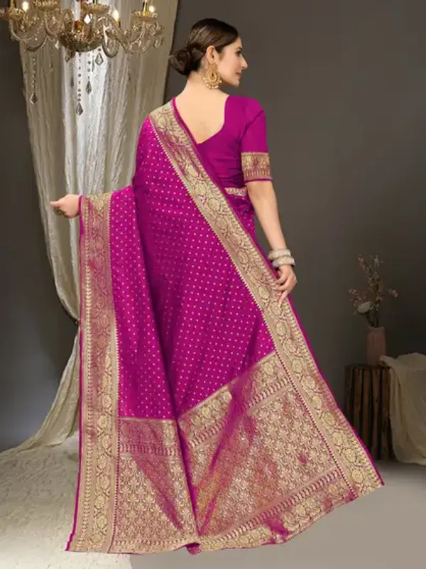 Tremendous_Soft_Banarasi_Silk_Saree_With_Supernal_Blouse_Piece