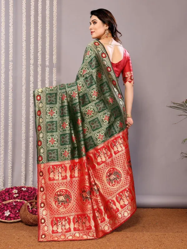 Trendy_Patola_Silk_Saree_with_Innovative_Blouse_Piece