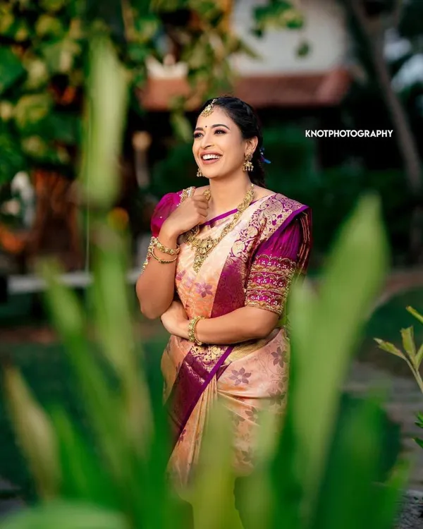 Wonderful_Pink_Soft_Banarasi_Silk_Saree_with_Stylish_Blouse_Piece