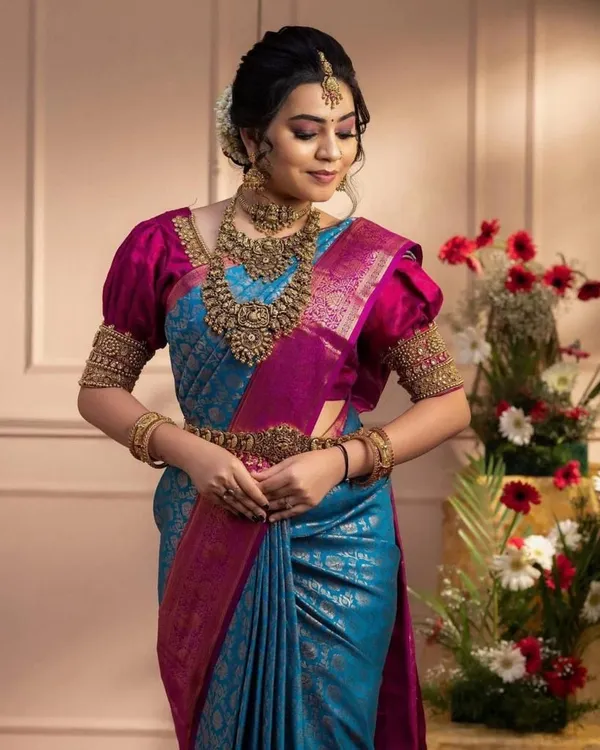 Pink_Woven_Kanjivaram_Silk_Saree_with_Saree_Cover