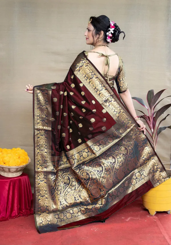 Beauteous_Maroon_Soft_Silk_Saree_With_Demure_Blouse_Piece