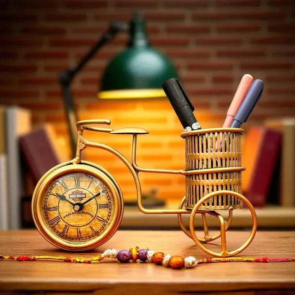 Iron_Pen_Holder/Flower_pot_With_Watch