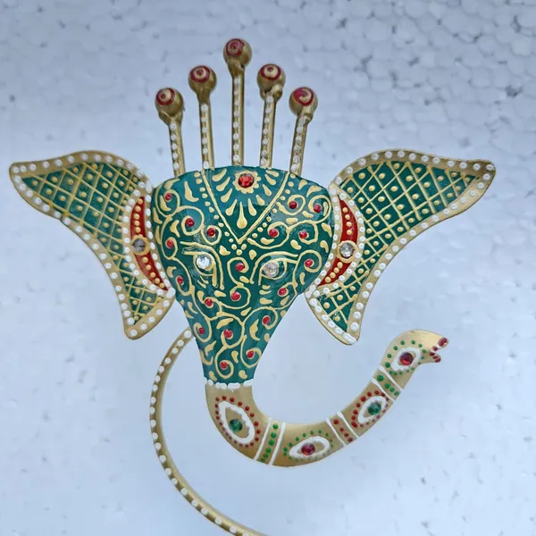 Handcrafted_Metal_Rajasthani_Tribal_Musician_Showpiece_with_Ganesh_Urli_Diya_Set_Five_(13_Inch)