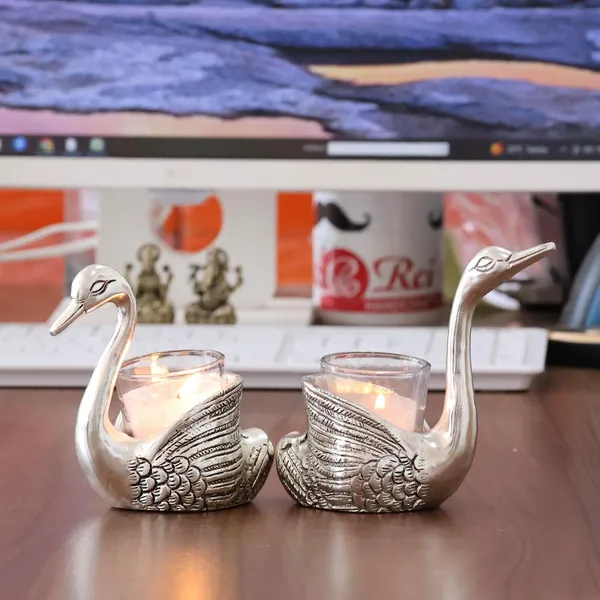 Aluminium_Pair_of_Swans_for_Good_Luck_and_Love_|_Candle_Holder_for_Home_Decor_Tabletop_|_Showpiece_for_Gifting_Anniversary_Valentine's_Day_(Votive_Candle_Holders)