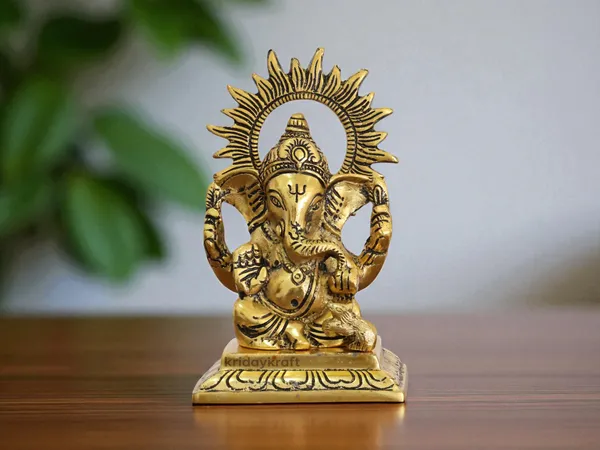 White_Metal_Gold_Plated_Ganesh_Sitting_On_Chocki_Showpiece_Idol_For_Home_DCor_And_Gift_Purpose_Decorative_Showpiece_-_15_Cm_(Aluminium)
