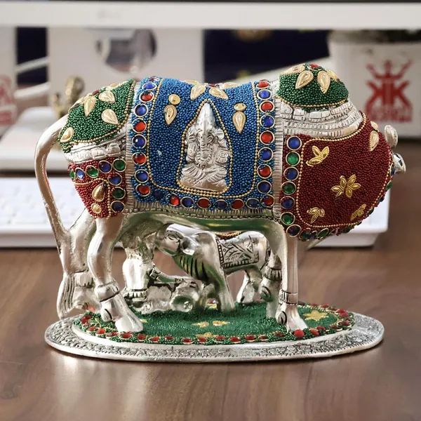 Gold_Plated_Kamdhenu_Cow_with_Calf_Metal_Statue_for_Good_Luck_Feng_Shui_&_Vastu_Showpiece_Religious_Idol_Fingures_for_Home_and_Office_Table_Decor