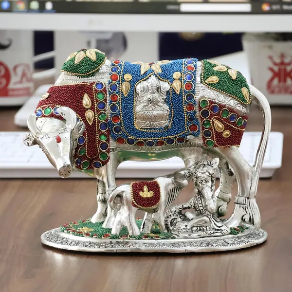 Gold_Plated_Kamdhenu_Cow_with_Calf_Metal_Statue_for_Good_Luck_Feng_Shui_&_Vastu_Showpiece_Religious_Idol_Fingures_for_Home_and_Office_Table_Decor
