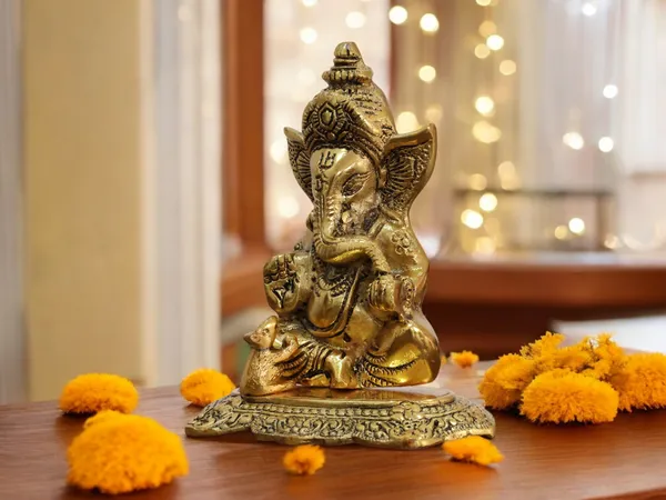 Metal_Ganesha_Statue_Decorative_Showpiece