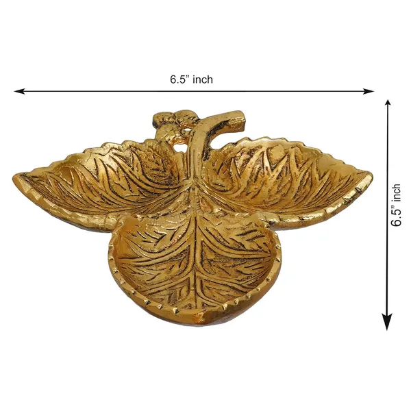 Hand_Crafted_Metal_3_Part_Leaf_Shape_Tray_Perfect_for_Home_Centre_Table_Serving_Dry_Fruits_(Golden,_Pack_of_1)