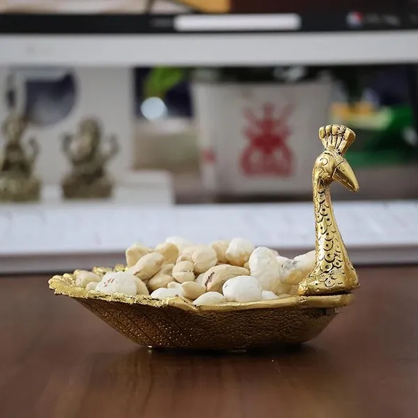 Hand_Crafted_Metal_Duck_Wing_Shape_Dryfruits_Tray_Perfect_for_Home_Centre_Table_Serving_Dry_Fruits_&_Fruits_(Golden,_Pack_of_1)