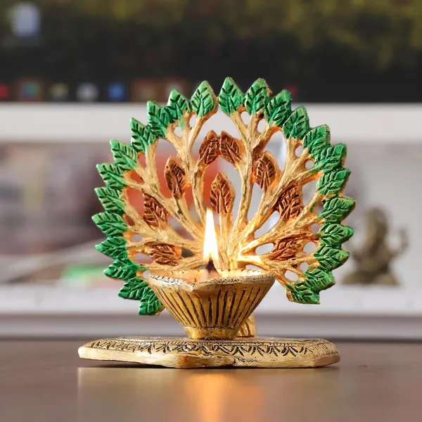 Metal_Home_Decorative_kalpavriksha_tree_With_Decorative_Diya_Gold_Plated