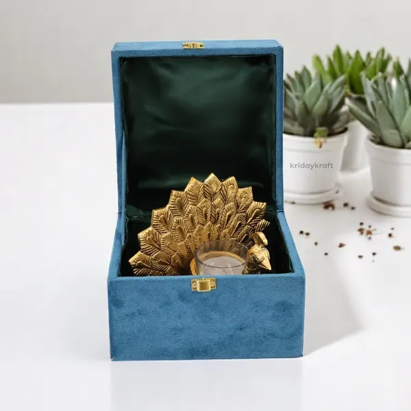 Peacock_Showpiece_Candle_Holder_with_Tealight_Candle_and_with_Beautiful_Velvet_Box