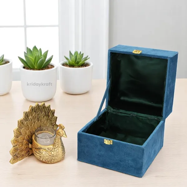 Peacock_Showpiece_Candle_Holder_with_Tealight_Candle_and_with_Beautiful_Velvet_Box