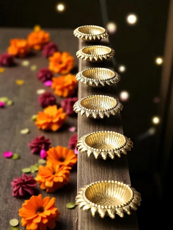 Kridaykraft_Decorative_Sunflower_Diya_Set,_Gold-Plated_Metal,_Pack_of_6_Pcs,_Traditional_Festival_Lights