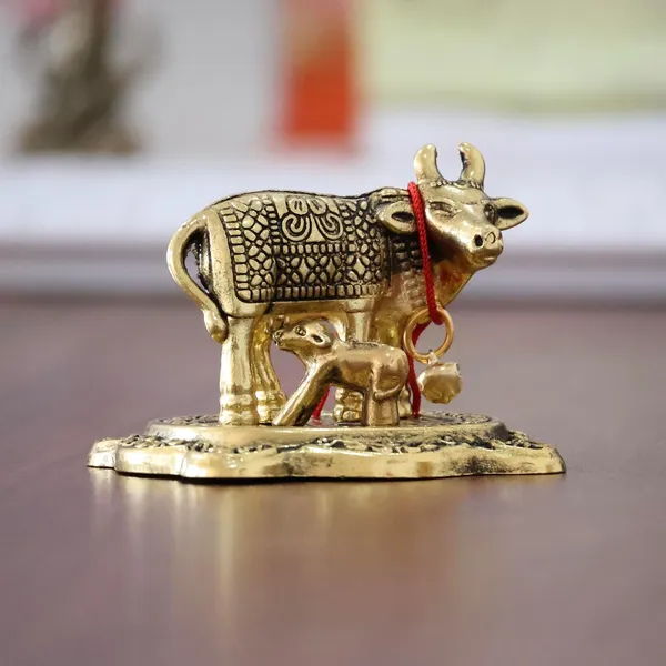 Kamdhenu_Cow_with_Calf_Metal_Rajasthani_Handicrafts_Decorative_Showpiece_for_Gifting_Anniversary_Valentine's_Day_(Golden)