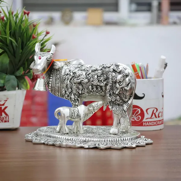 KridayKraft_Gold_Plated_Kamdhenu_Cow_with_Calf_Metal_Statue_for_Good_Luck_Feng_Shui_&_Vastu_Showpiece_As_Table_Top_Religious_Idol_Gau_MATA_for_Home_Office_Decorative,Animal_Showpiece