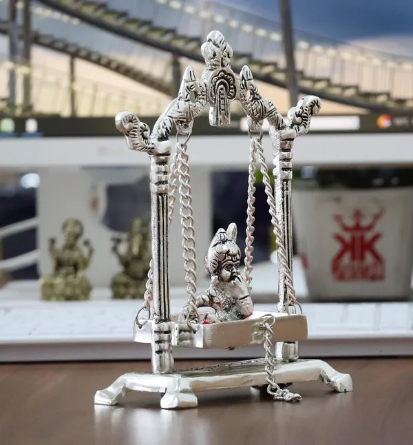 Laddu_Gopal_on_Jhulla_Palana_Metal_Statue_Gold_Plated_Metal_Krishna_Murti_Showpiece_Religious_Figurines_Gift_Article_for_Home_and_Office_Table_and_Car_Dashboard_Decor