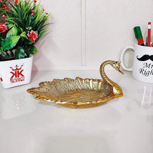 Aluminum_Duck_Shape_Golden_Finish_Decorative_Dryfruit_Tray_Bowl_for_Table_and_Home_Decorative