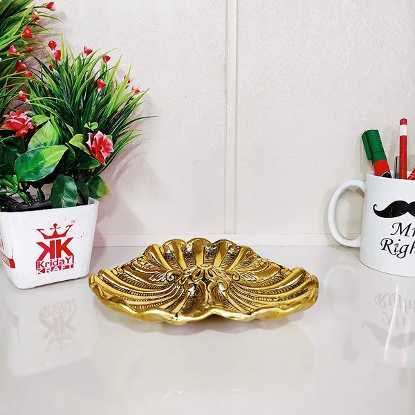 Metal_Seep_Tray_Decorative_Bowl_for_Dry_Fruit_Table_and_Home_Decorative_(Gold)