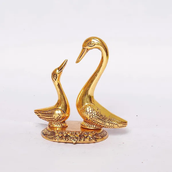 Love_Birds_Swanset_Pair_of_Kissing_Duck_Metal_Statue,_Decor_Your_Home,_Office,_Showcase,_Animal_Showpiece,_Golden
