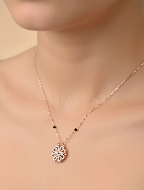 Clower_Magnet_Mangalsutra