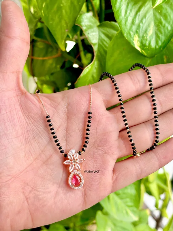 Amaya_ruby_modern_mangalsutra