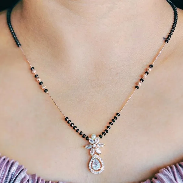 Amaya_white_modern_mangalsutra