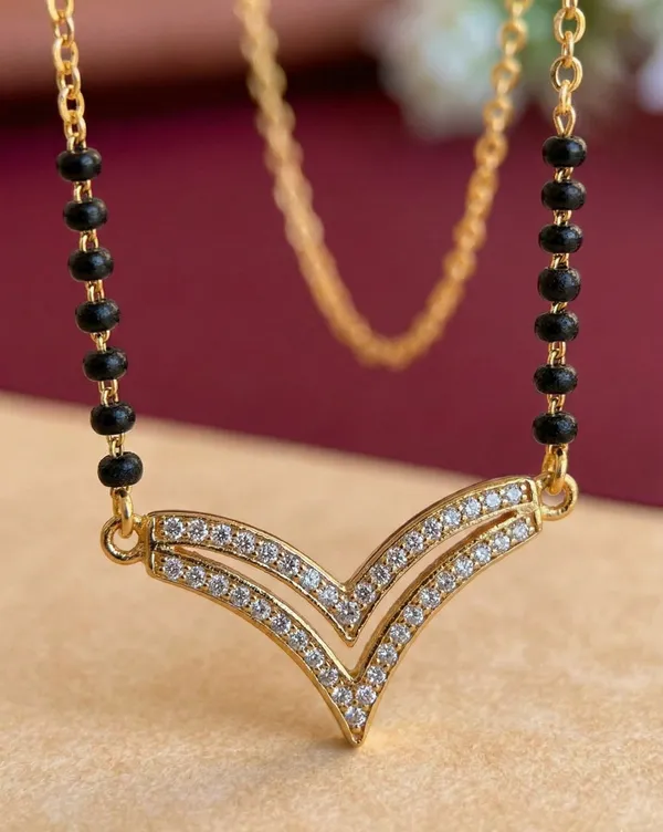 Aura_V_modern_mangalsutra