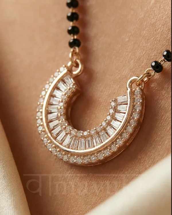 Aura_curve_gold_plated_mangalsutra