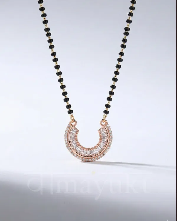 Aura_curve_gold_plated_mangalsutra