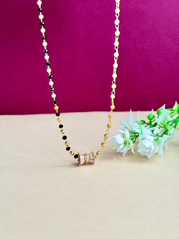 Droar_1_side_modern_mangalsutra