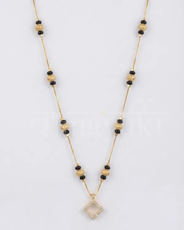 Edge_of_love_modern_mangalsutra