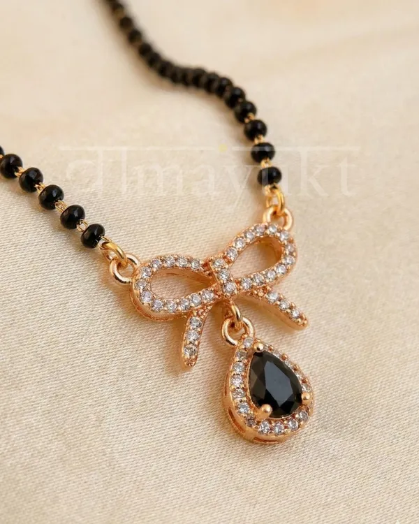 Infinity_Bow_black_Mangalsutra