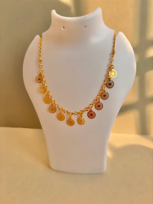 Butterfly_bloom_tanmaniya_gold_18inch