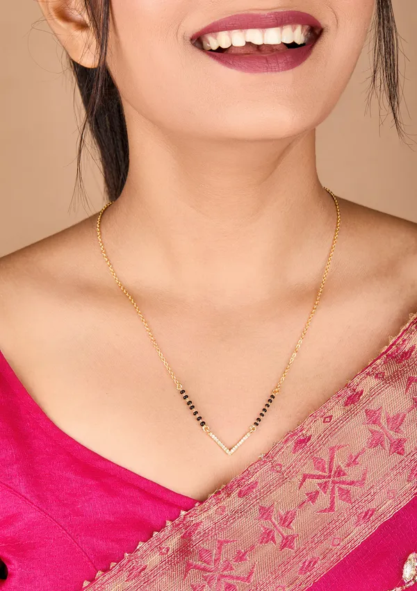 Modern_V_mangalsutra