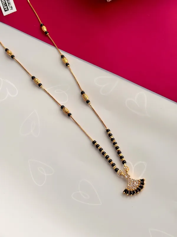 Nayantara_modern_mangalsutra