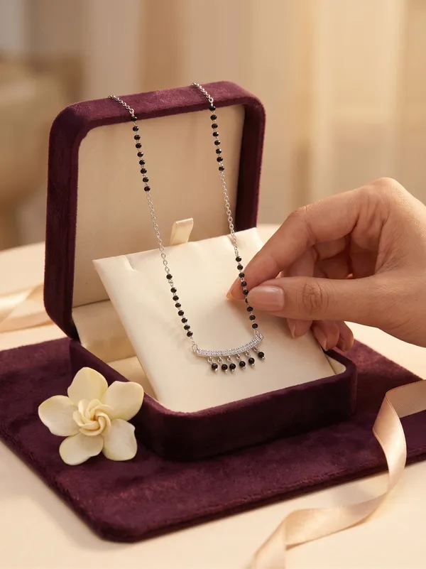 Noir_Chandra_Silver2_step_Mangalsutra_✨