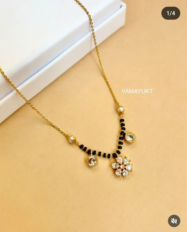 Radhika_modern_mangalsutra