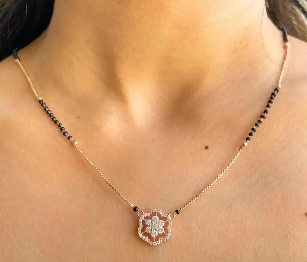 Roza_modern_mangalsutra