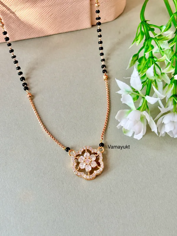 Roza_modern_mangalsutra