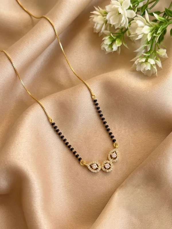 Veluna_thickchain_modern_mangalsutra
