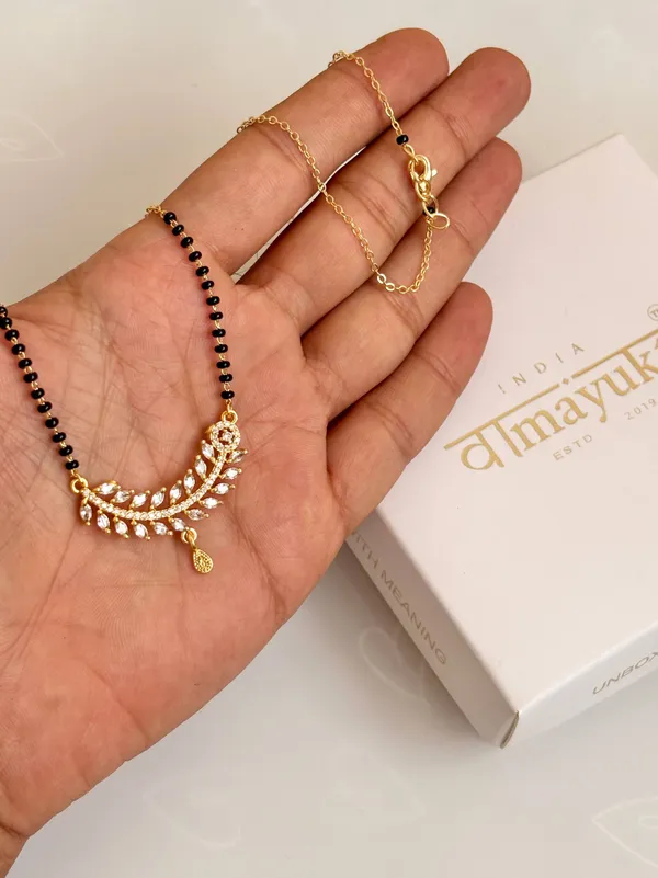 Zaria_modern_mangalsutra
