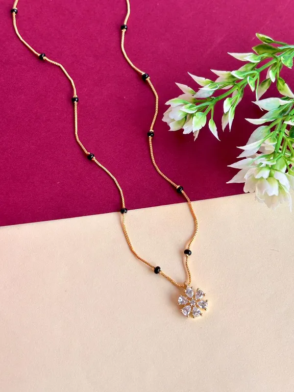Zuri_minimal_modern_mangalsutra