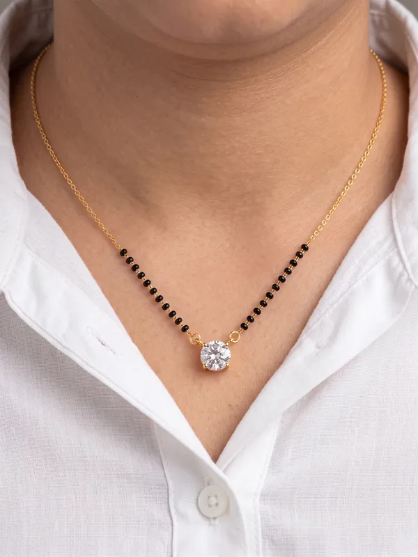 ojasvi_white_modern_mangalsutra