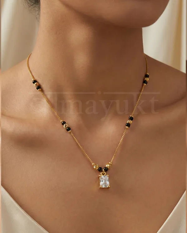 Kia_emerald_modern_mangalsutra